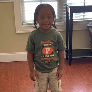 Meet your Posher, Decoma